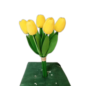 Yapay Sarı Lale Demeti